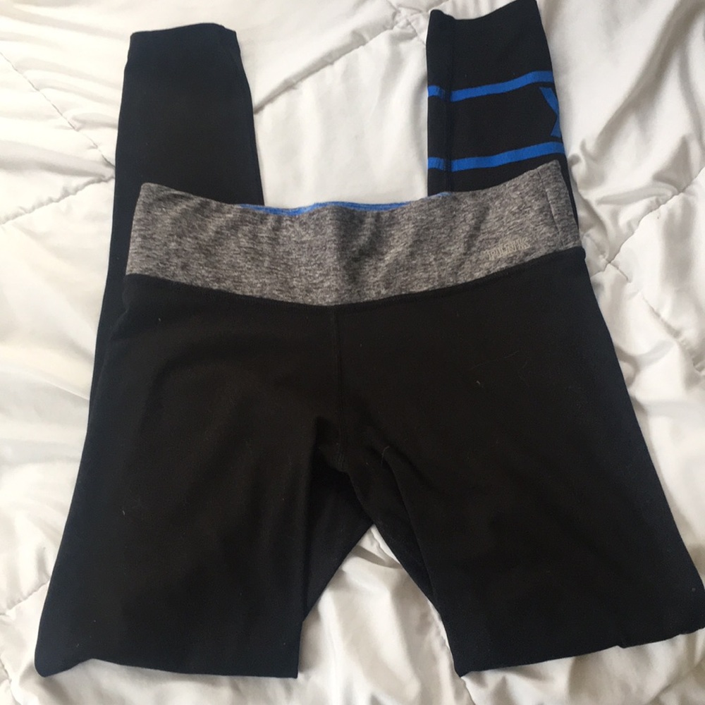 Pink reversible leggings